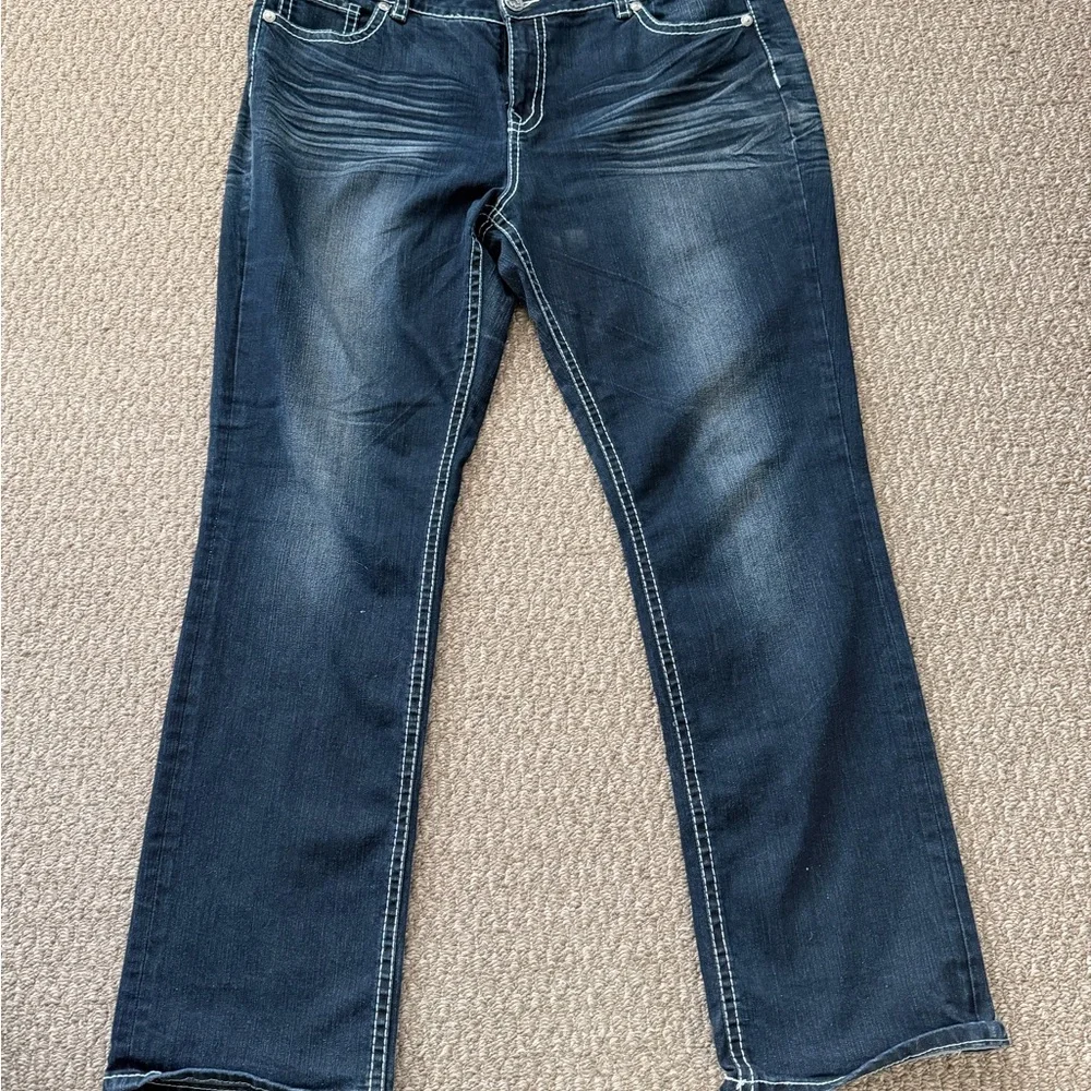 Women’s Warehouse One Jeans - Picture 2 of 6